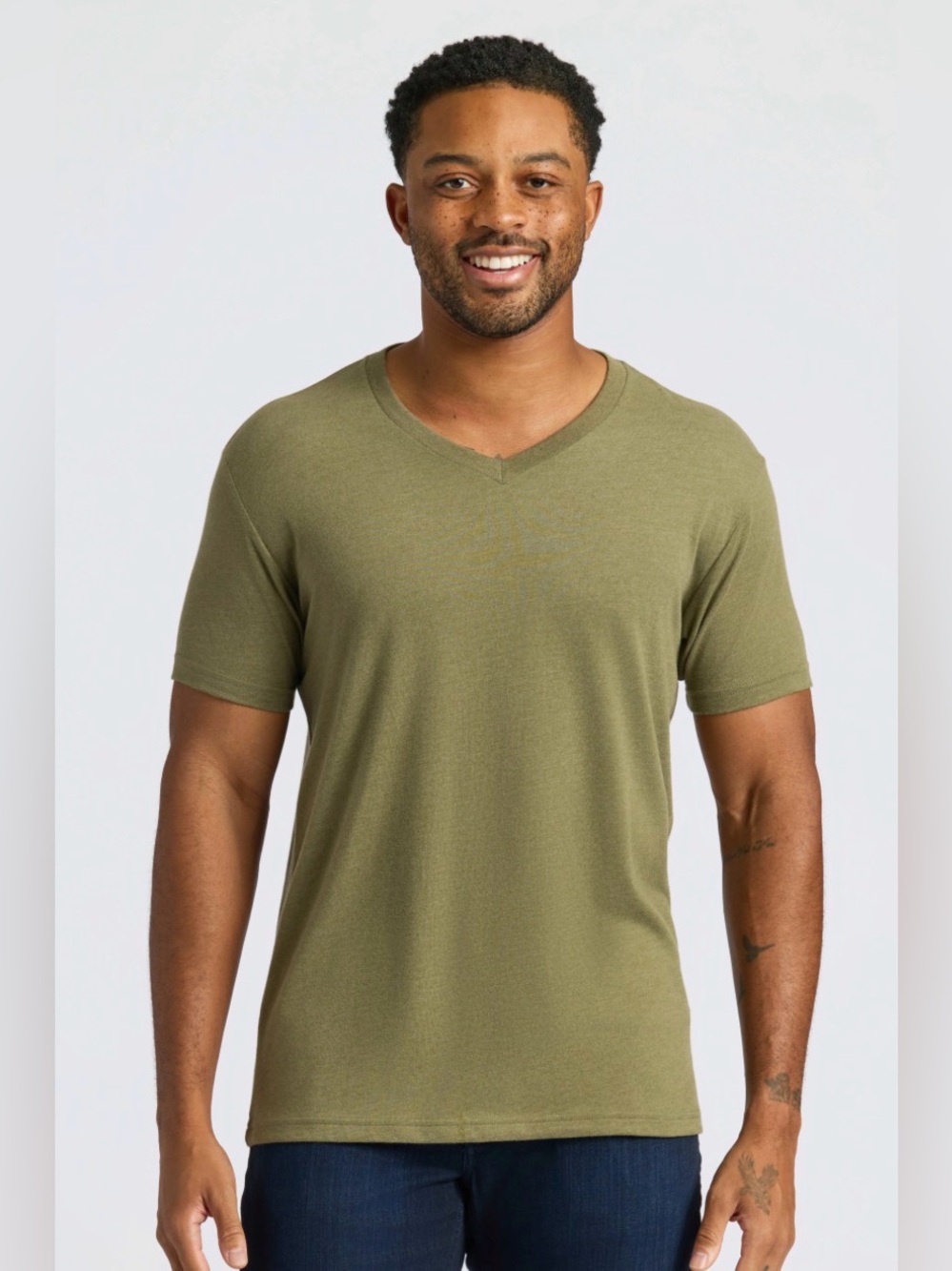 New in Packaging True Classic Army Green V Neck T Shirt Size Large